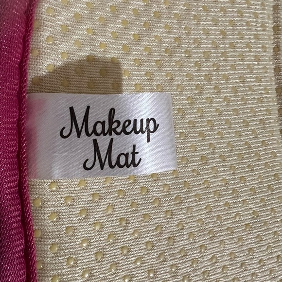 Makeup Mat Brush Cleaner - Picture 5 of 6